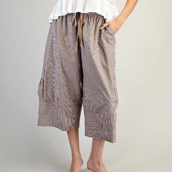 The Cinnamon Cropped Pant
