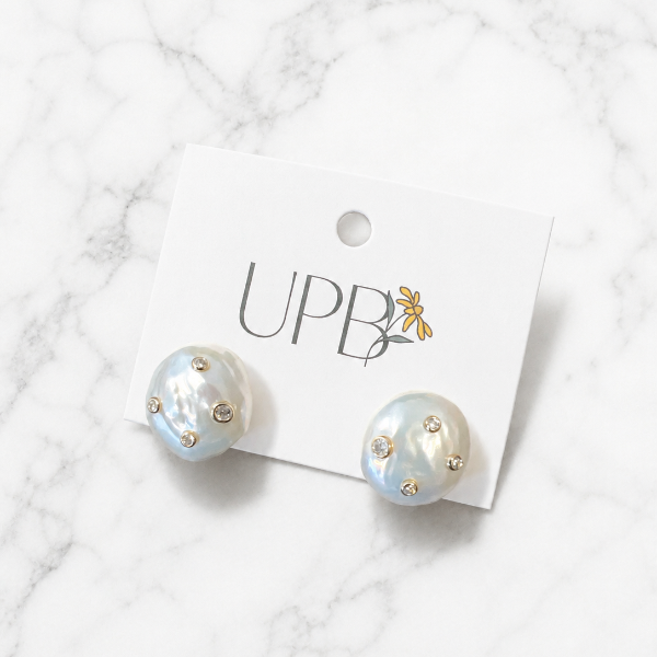 Riviera Pearl Studs