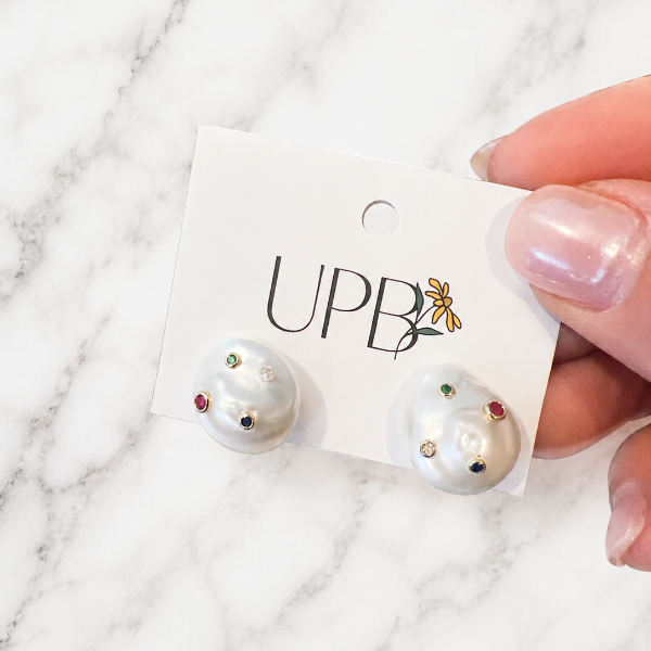 Riviera Pearl Studs