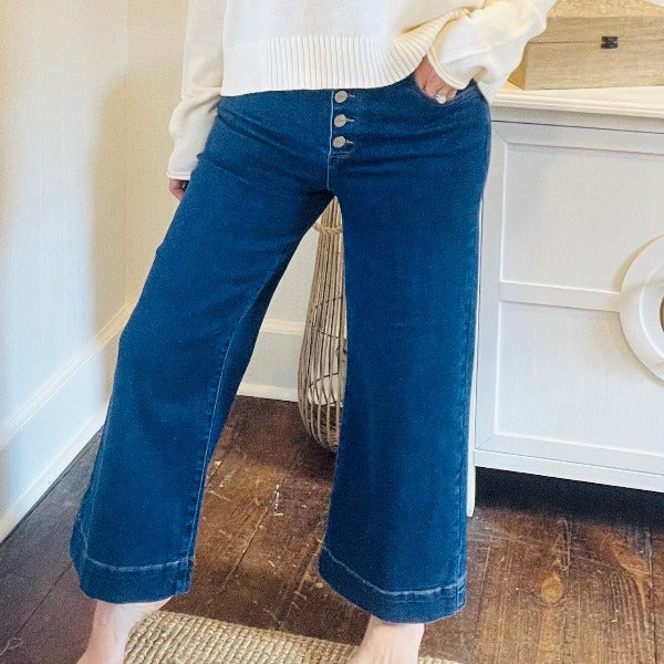 HR Button Wide Leg Jeans