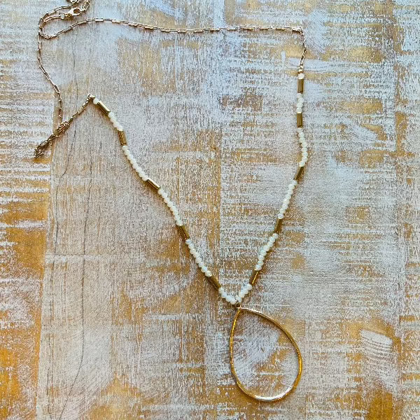 Long, Lean Necklace