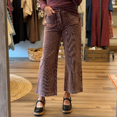 Corduroy patch pocket pant