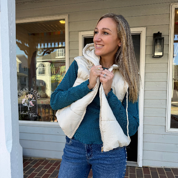 Hooded Bubble Puffer Vest-IVORY