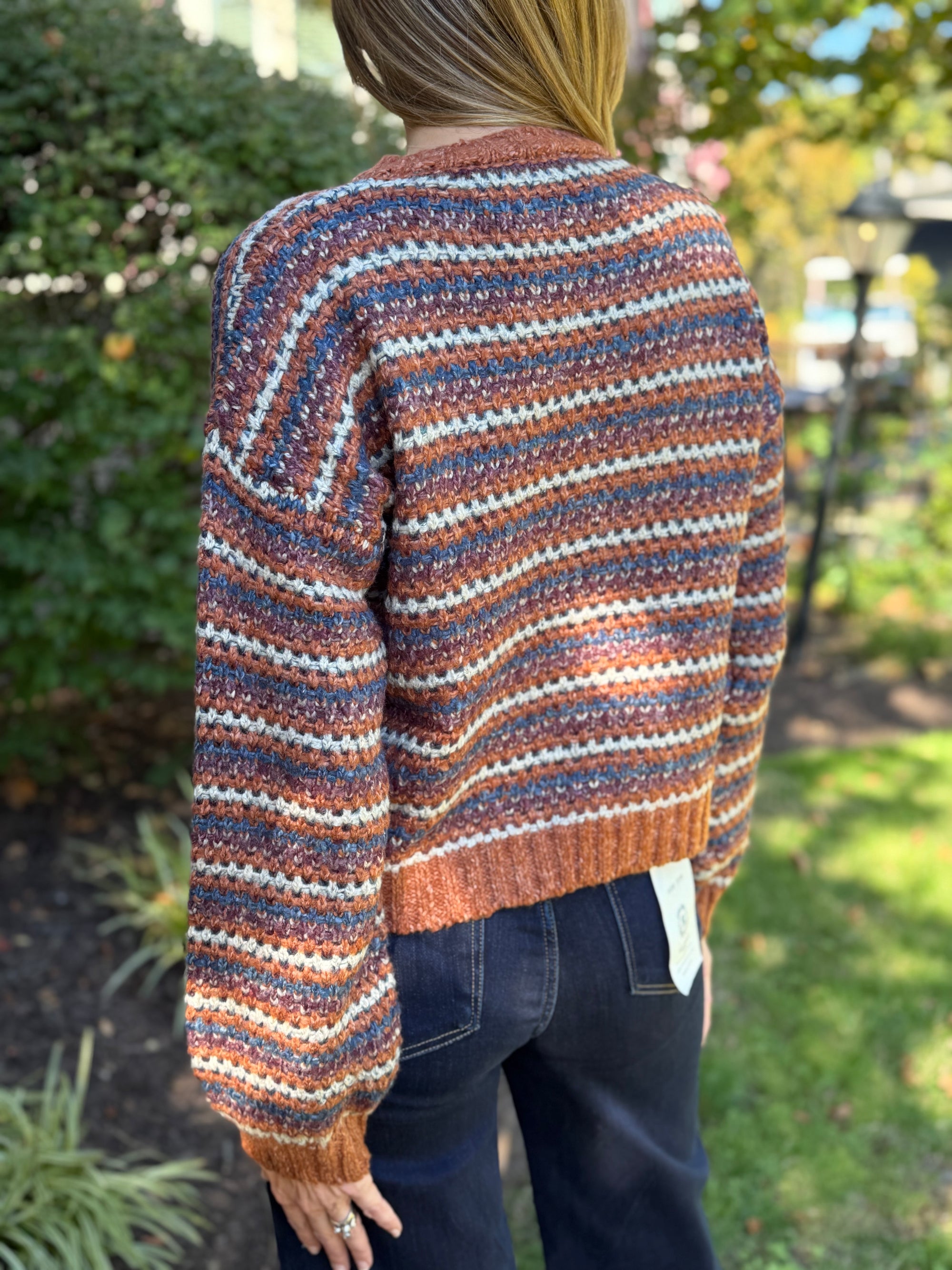 Chunky Yarn Bubble Sleeve Sweater