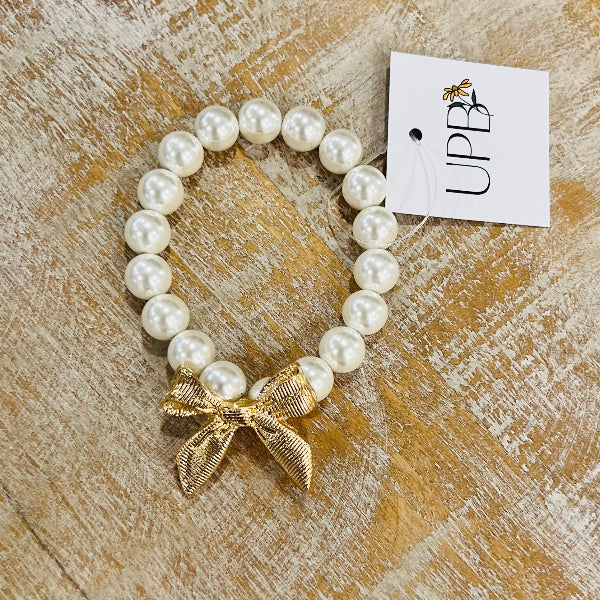 Chunky Pearl Stretch Bracelet with Bow Charm