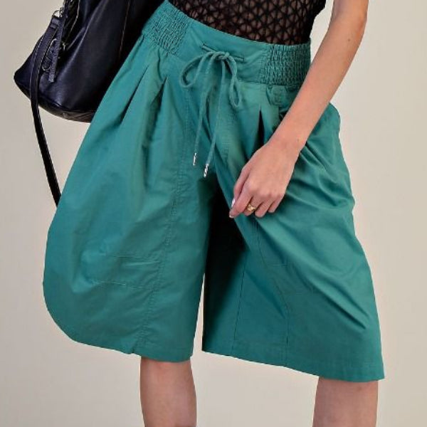 Parachute Bermuda Short